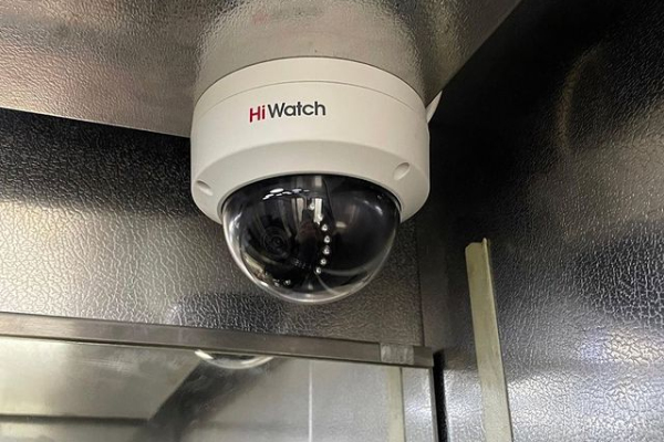 Видеонаблюдение в лифте установка камер наблюдения