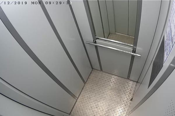Так выглядит видеонаблюдение в лифте на экране монитора